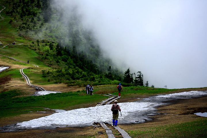 夏の雪（会津駒ケ岳）