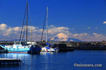 保田漁港 富士山