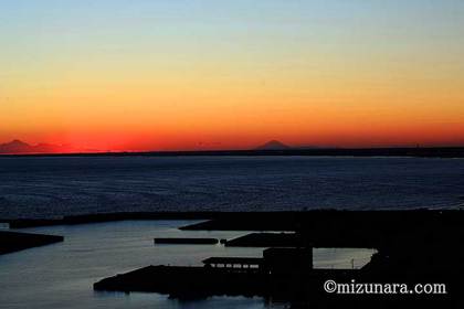 夕焼け 富士山 飯岡漁港