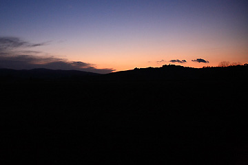 小さな町の夕暮れ